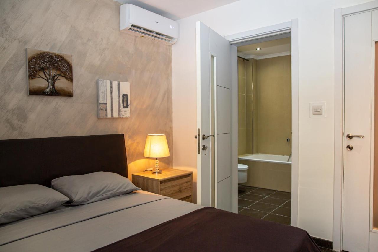 Dolmen Court Flat 10, Qawra Apartamento St. Paul's Bay Exterior foto