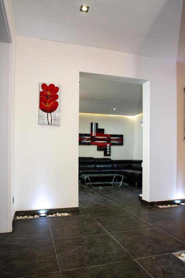 Dolmen Court Flat 10, Qawra Apartamento St. Paul's Bay Exterior foto