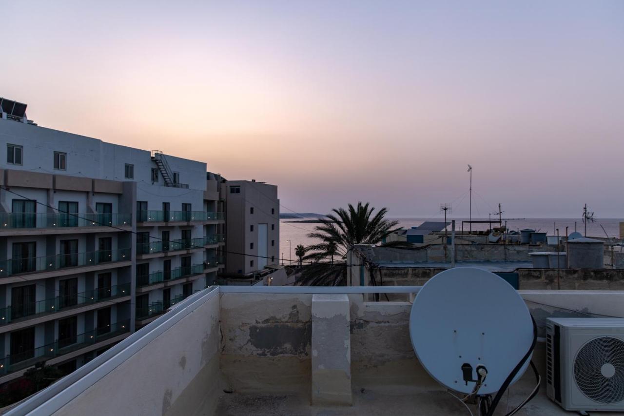 Dolmen Court Flat 10, Qawra Apartamento St. Paul's Bay Exterior foto